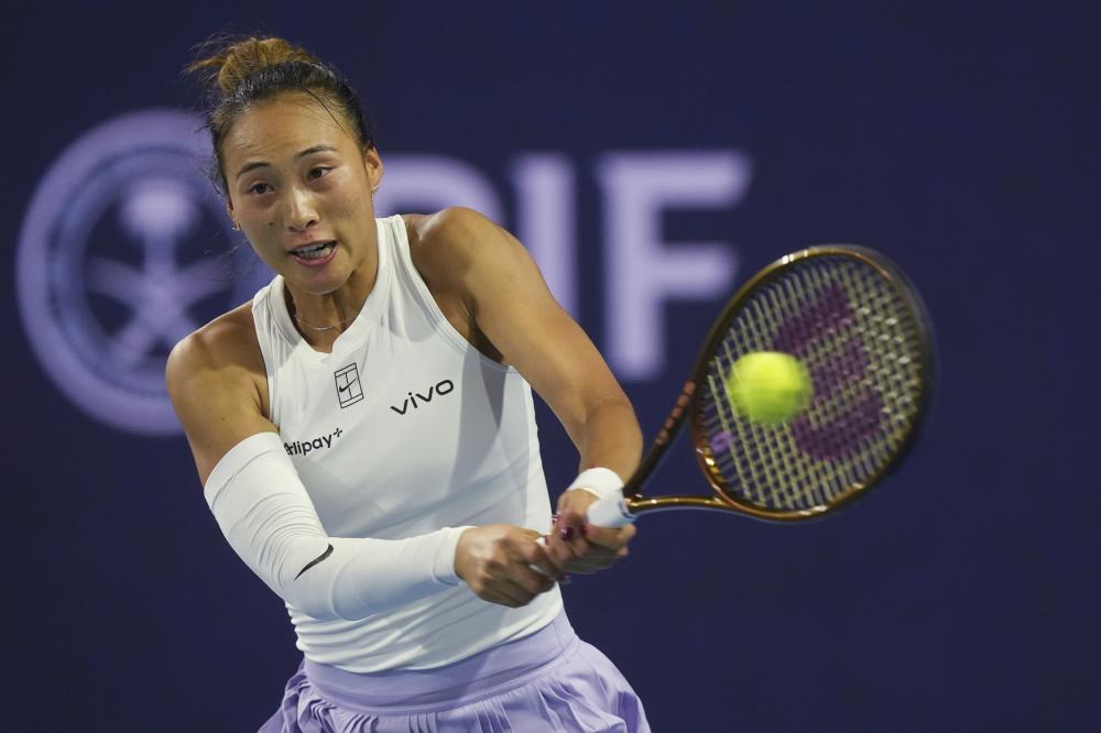 霍伊伦：我喜欢压迫和背对球门；进球美妙但功劳要和球队分享